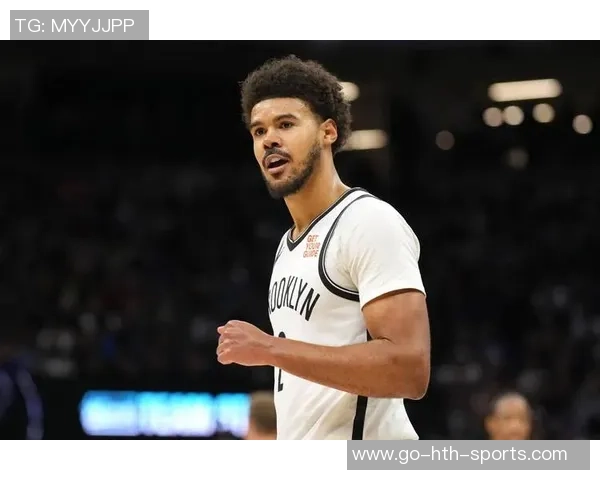 卡梅隆约翰逊首节三分球失准仅得1分2板2助状态堪忧